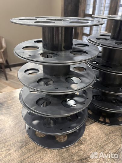 Катушка пластиковая