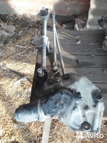 Трапеция дворников на Ланцер 9