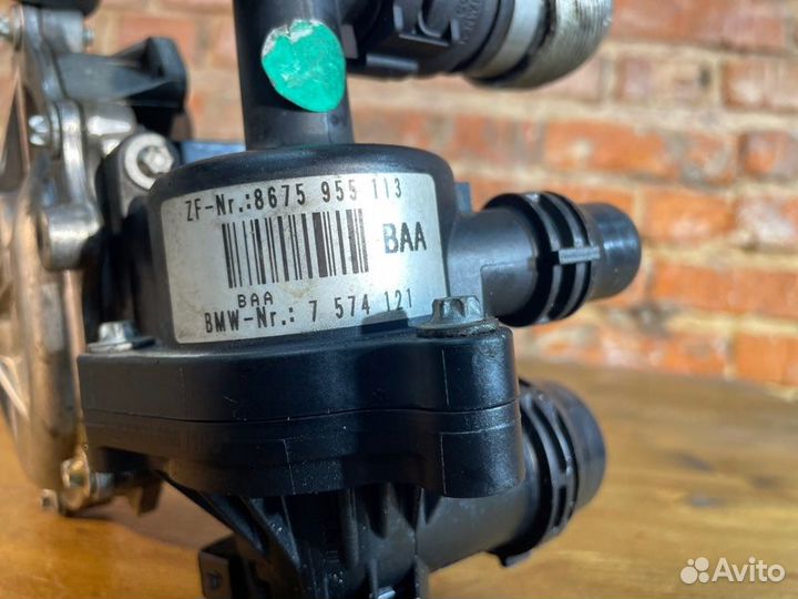 Помпа Bmw 3 E90 N46B20 VA2.0 2009 Rest