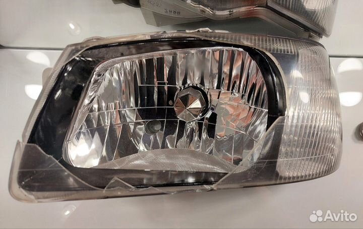 Фара hynday accent korea битая