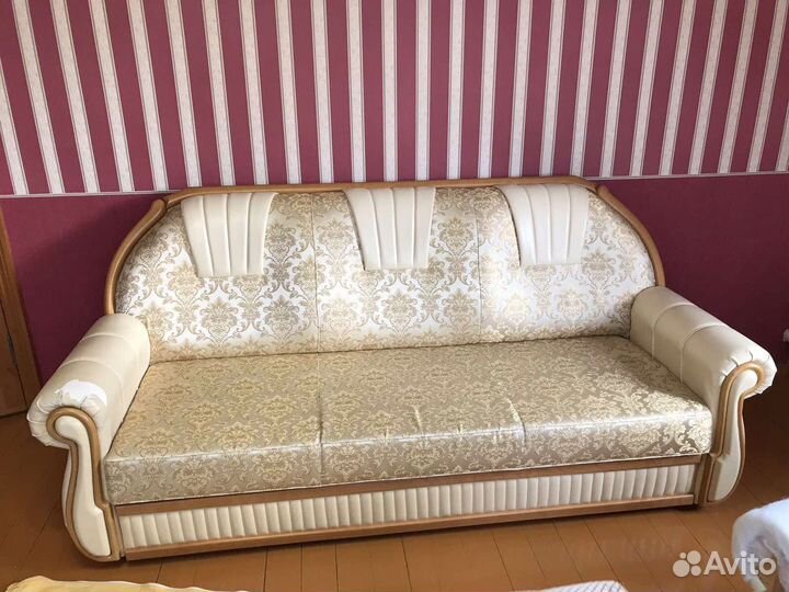 Перетяжка мягкой мебели