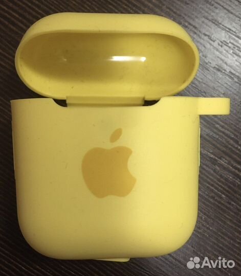 Чехол на AirPods 2 silicone case