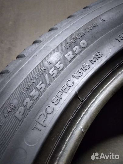 Michelin Latitude Tour HP 235/55 R20
