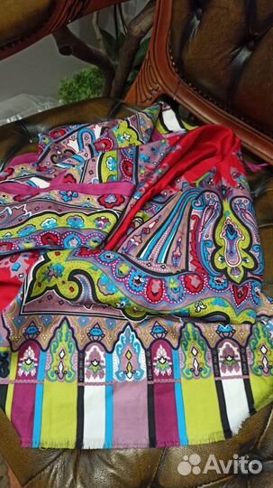 Палантин etro 180х65 шелк пейсли италия