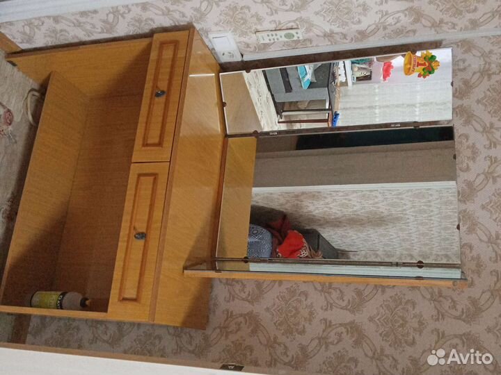 Зеркало трельяж