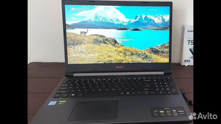 Мощный игровой ноутбук Acer Aspire 7