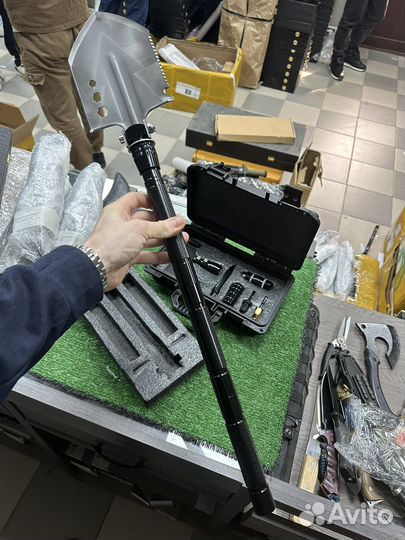 Многофункциональный нобор лопата + топор