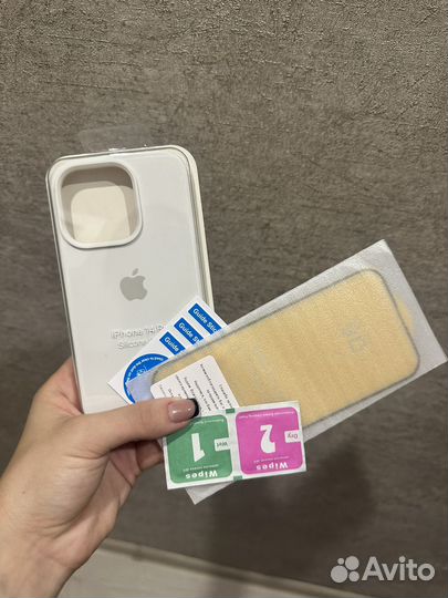 Чехол на iPhone 14 pro