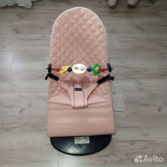 Шезлонг для новорожденных