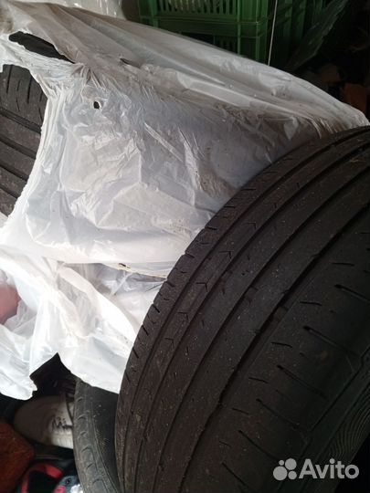 Continental ContiPremiumContact 5 225/60 R17