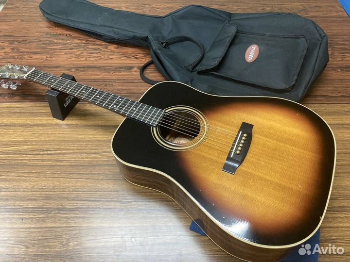 Акустическая гитара Yamaki Deluxe Folk, 1972 год