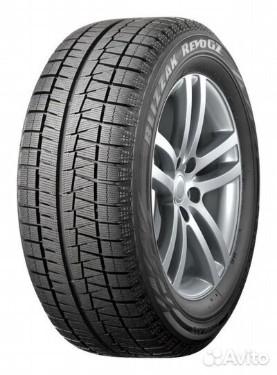 Bridgestone Blizzak Revo GZ 215/55 R17 94S