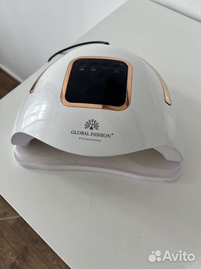 Уф лампа для ногтей