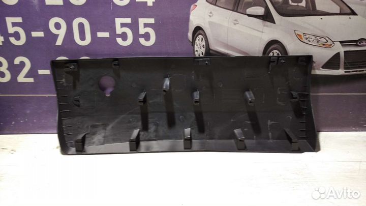 Накладка задней двери Форд Транзит 2014-2023