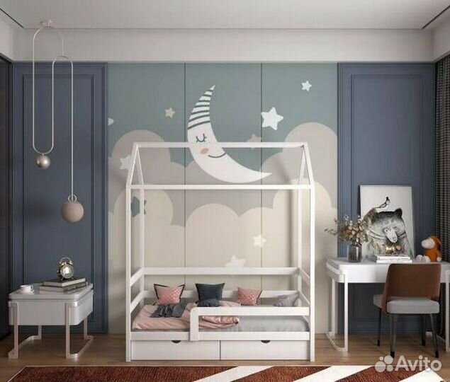 Кроватка из натурального дерева с бортиком домик д