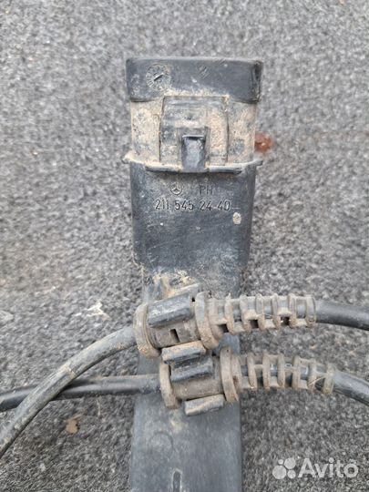 Mercedes w211 дачик абс передний левый