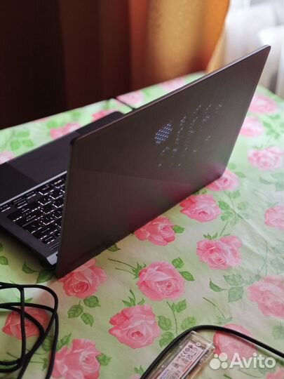 Asus rog zephyrus g14 anime matrix