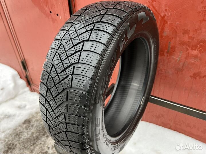 Pirelli Ice Zero FR 185/60 R15 88T