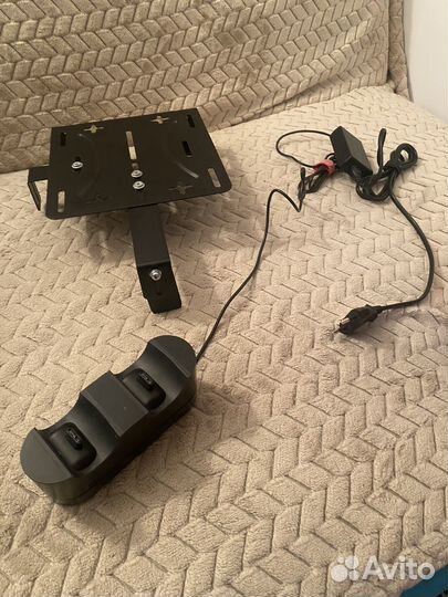 Игровая приставка ps4 pro