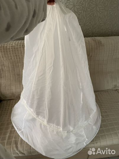 Подьюбник свадебный