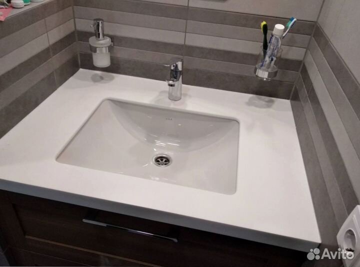 Столешница из искуственного камня