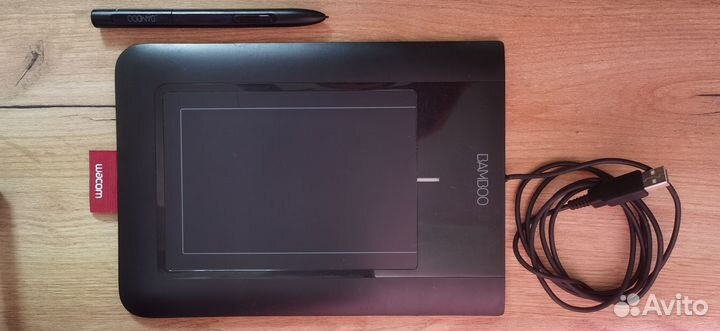 Графический планшет Wacom bamboo