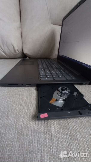 Ноутбук lenovo