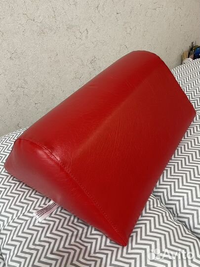 Подушка под ноги