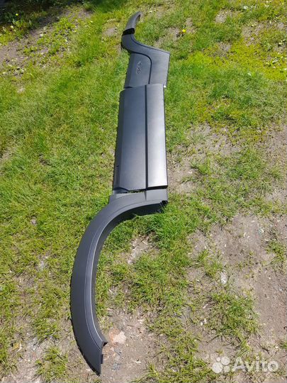 Молдинги Нива Шевроле