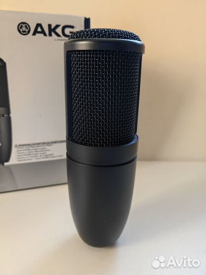 Микрофон akg p120