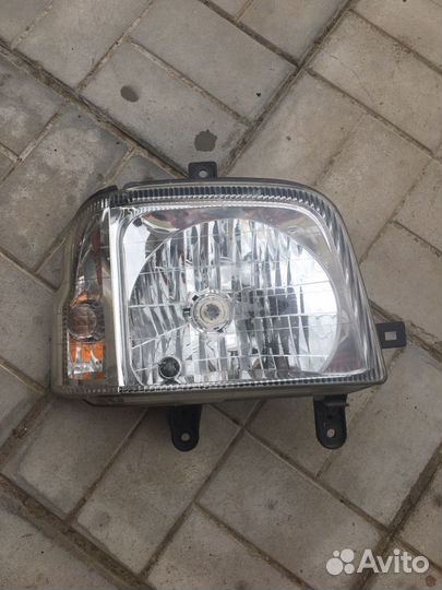 Фара правая Daihatsu Atrai 7 новая (100-51643)