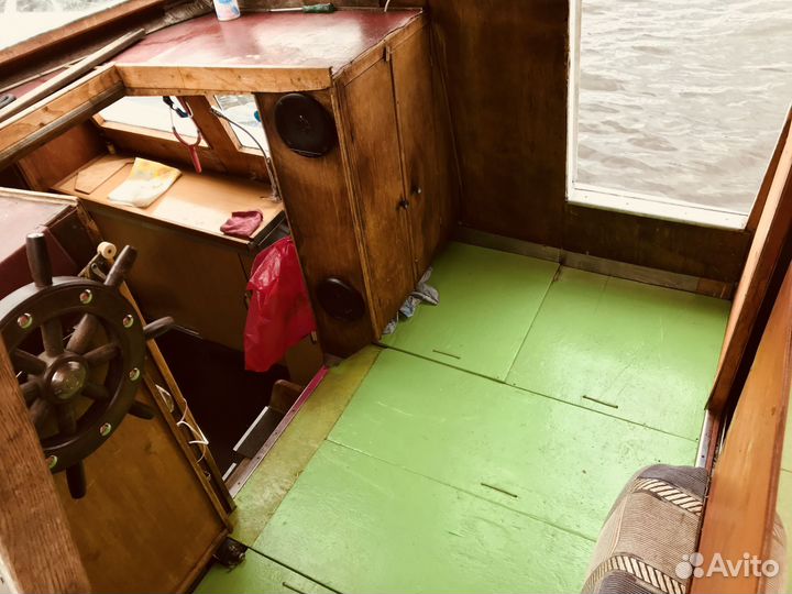 Алюминиевый водоизмещающий катер