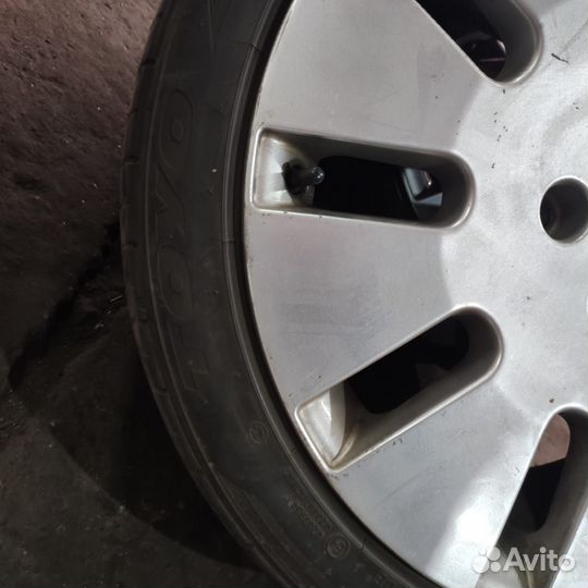 R18 Toyo 310 215/45, PCD 5x112 DIA 57.1