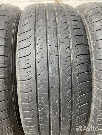 Nexen N'Priz AH8 235/60 R16 100H