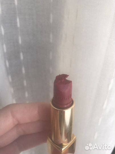 Помада Chanel rouge allure velvet