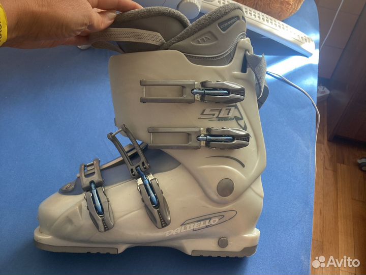 Горнолыжные ботинки dalbello итальянские