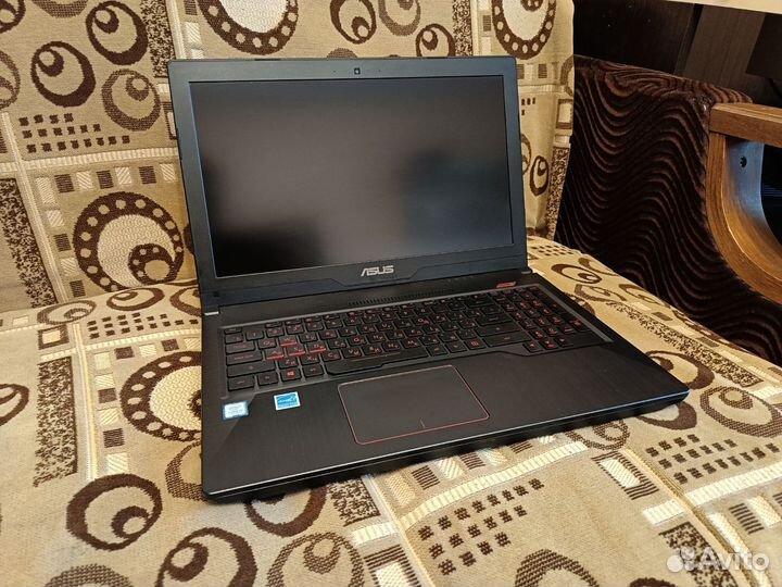 Мощный игровой asus fx503vd (gtx1050/i5/16gb/m2)