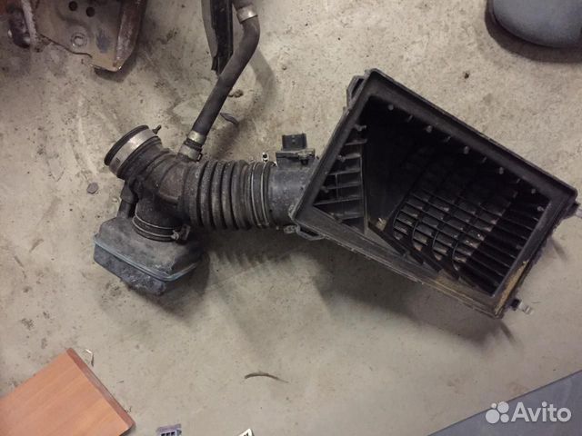 Корпус воздушного фильтра Nissan Almera