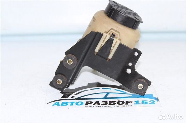 Бачок гур Nissan X-Trail T30 QR20DE 2002-2007