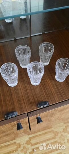 Хрустальный стакан