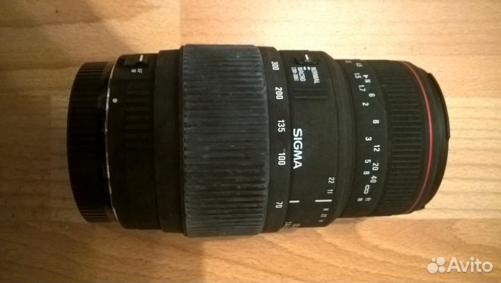 Объектив Sigma AF 70-300mm f/4-5.6 APO DG