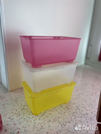 Коробка с крышкой IKEA и отдам 1 в подарок