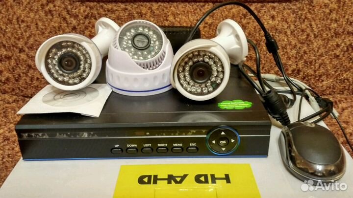 Видеорегистратор, монитор,видеокамеры, кабель