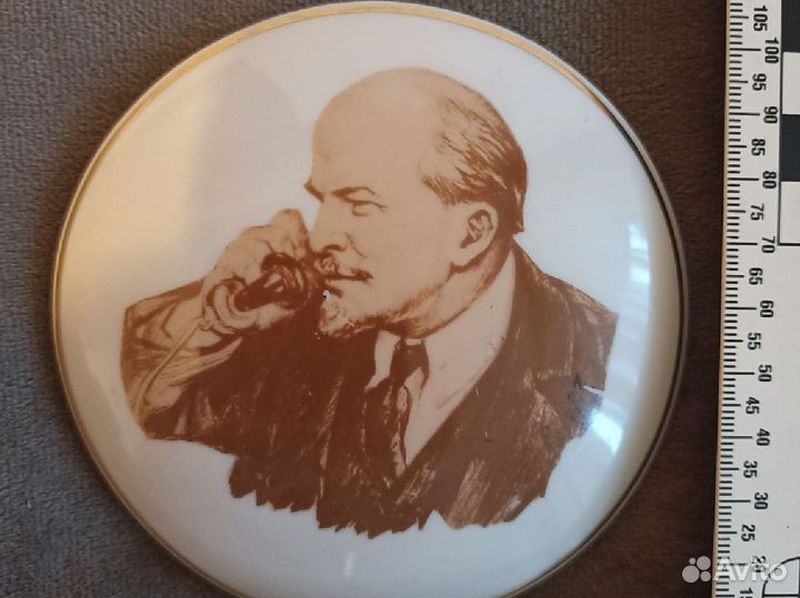 Плакетка фарфор Ленин
