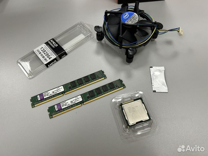 Комплект Core i5-2500 (4/4), 2x2GB DDR3, кулер