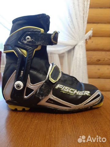 Лыжные ботинки Fisher
