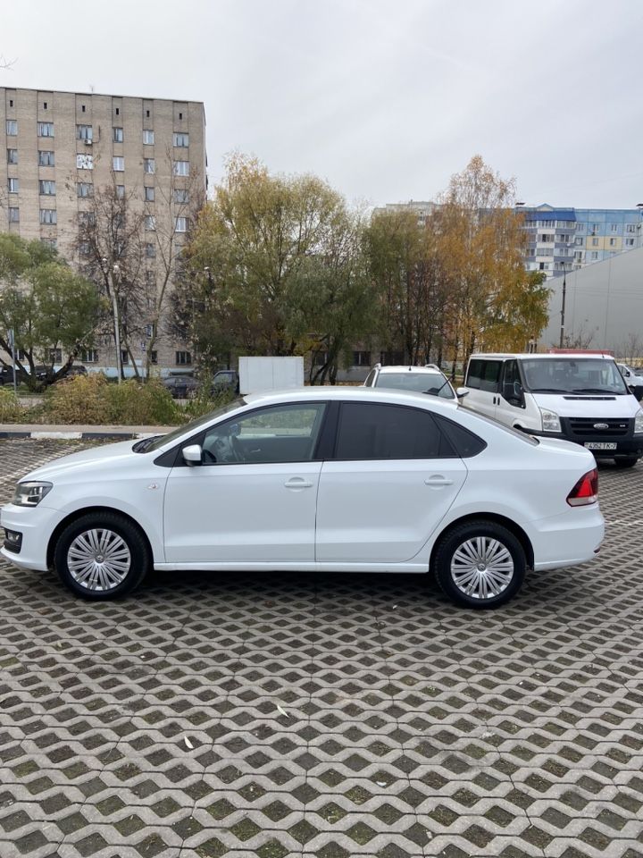 Volkswagen Polo: фото владельца