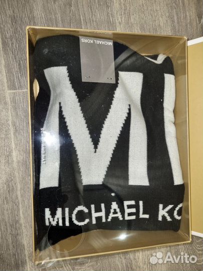 Оригинальный шарф Michael Kors