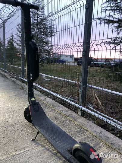 Электросамокат Ninebot ES