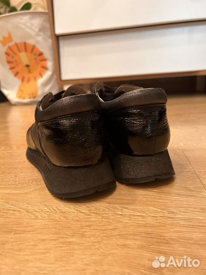 Кроссовки Эконика 39